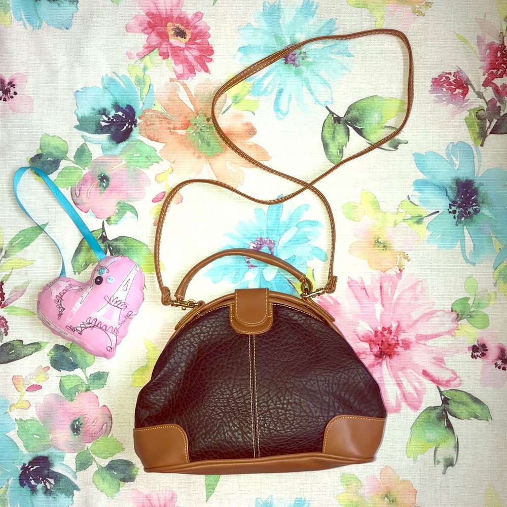 Crossbody purse - Like new!